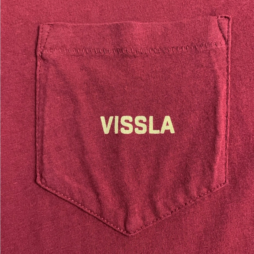 Vissla Vintage Wash Burgundy/Red Pocket Logo Tee Size L - Picture 7 of 8